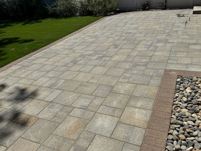 Gallery photos for Sherman Oaks Backyard Oasis with New Pavers: Image #1